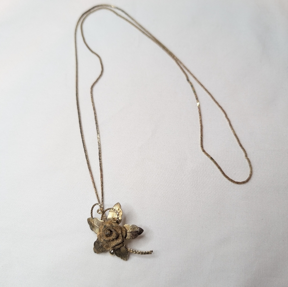 Vintage Gold Tone Flower Slide Necklace